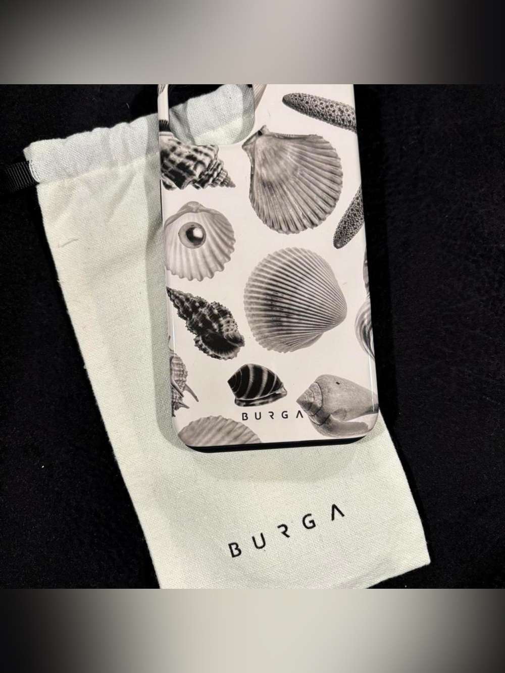 BURGA- 🐚🤍Shell mosaic iPhone 13 case